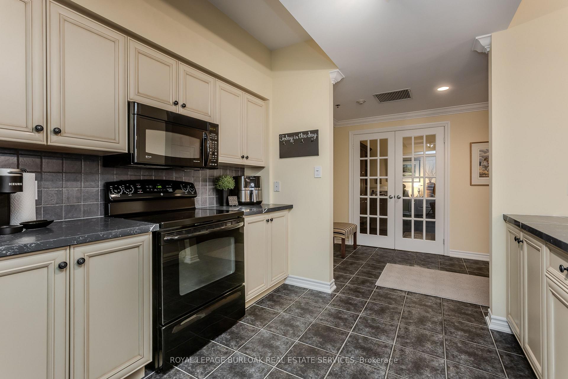 Photo 8 of Unit 412, 391 Plains Road E, Burlington, LaSalle — HOMEH