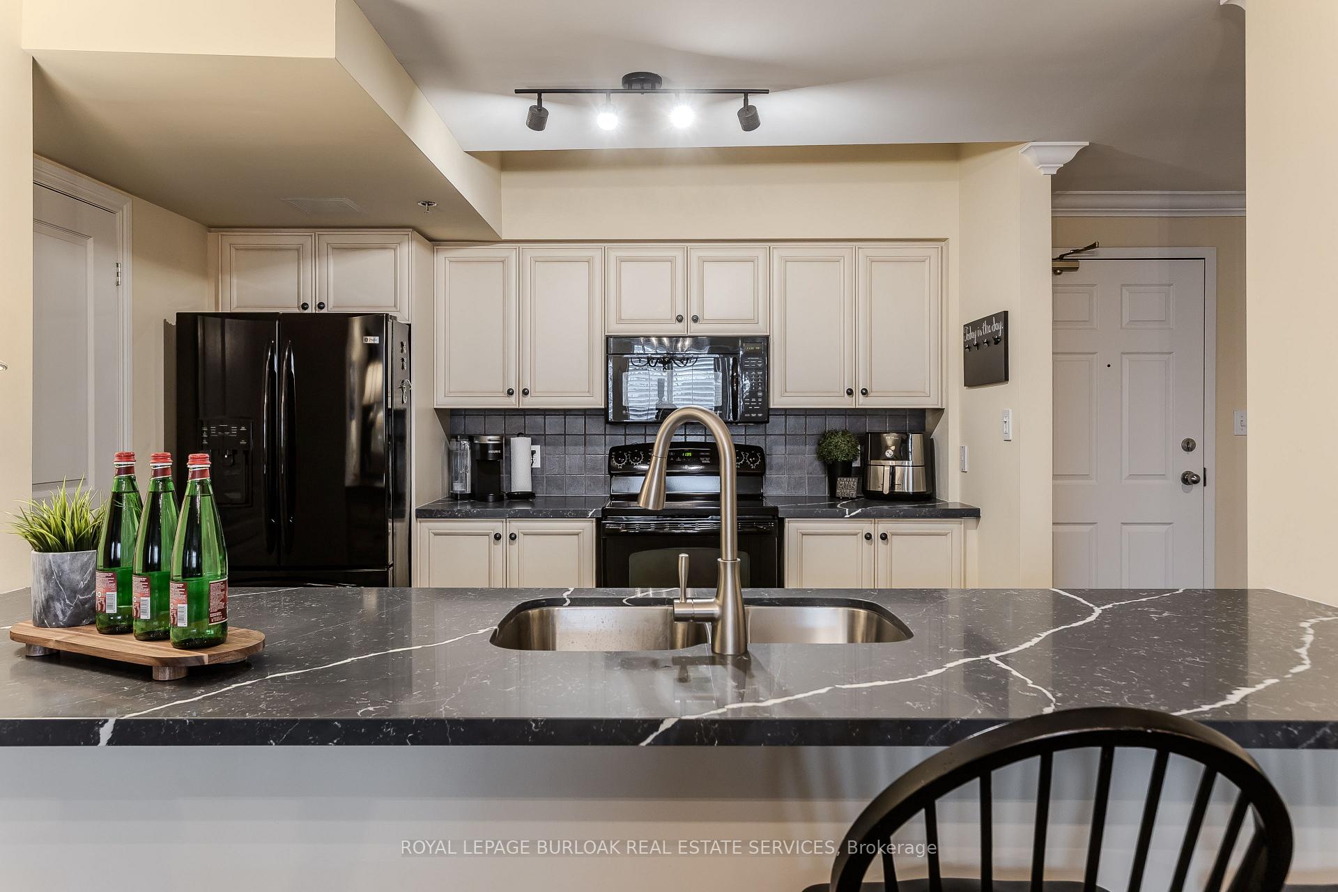 Photo 12 of Unit 412, 391 Plains Road E, Burlington, LaSalle — HOMEH