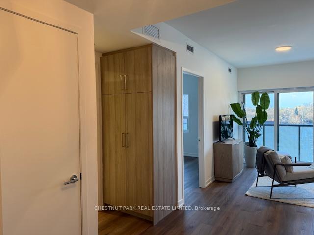 Photo 6 of Unit 603, 863 St Clair Avenue, Toronto, Wychwood — HOMEH