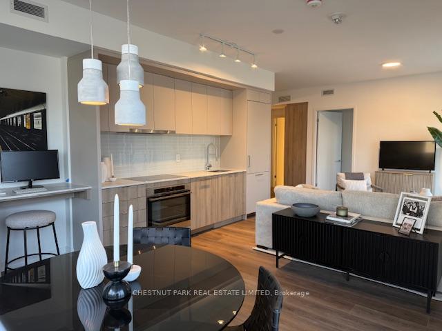 Photo 11 of Unit 603, 863 St Clair Avenue, Toronto, Wychwood — HOMEH