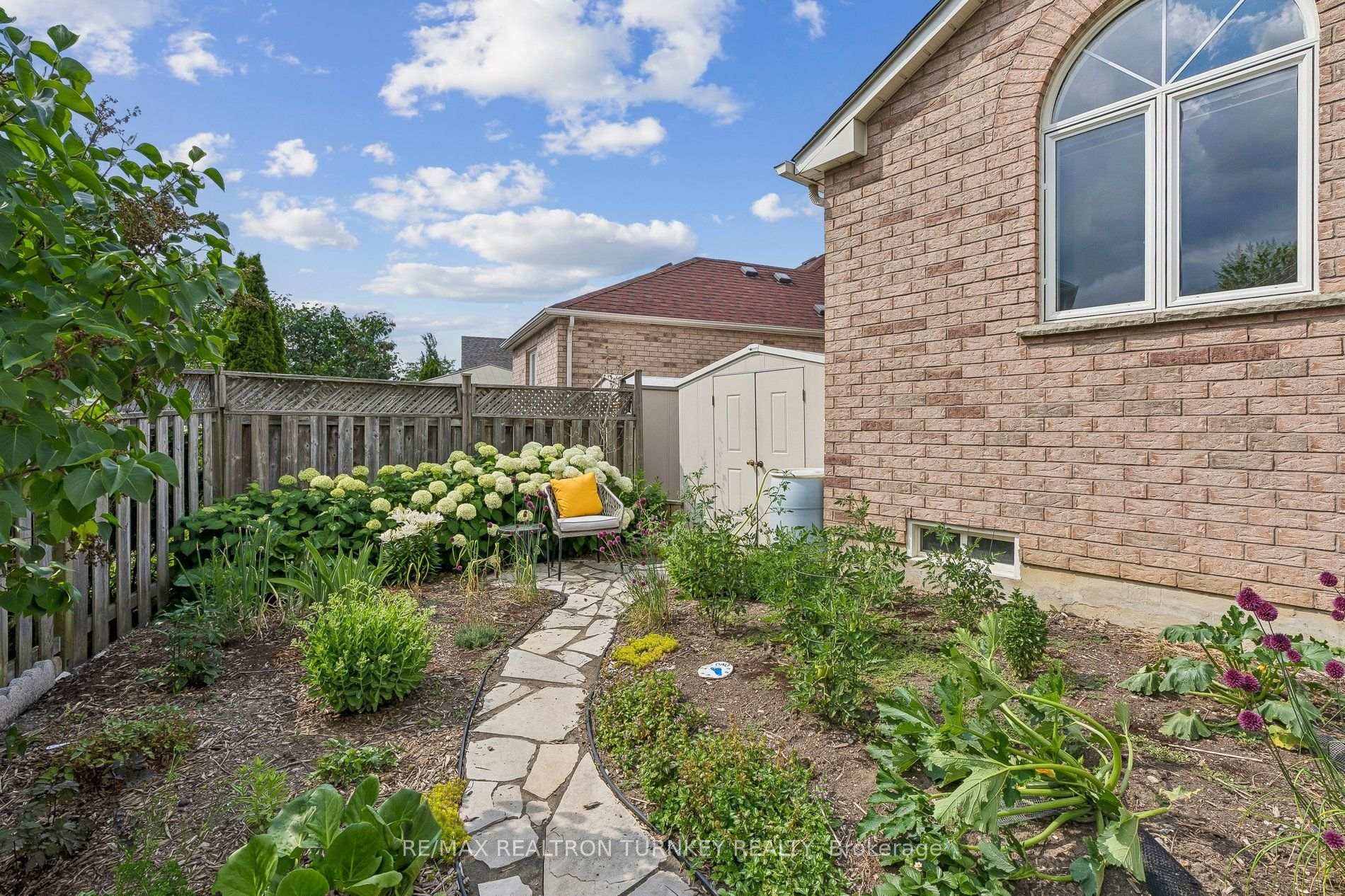 Photo 38 of 7 Thomas Bales Drive, Markham, Berczy — HOMEH