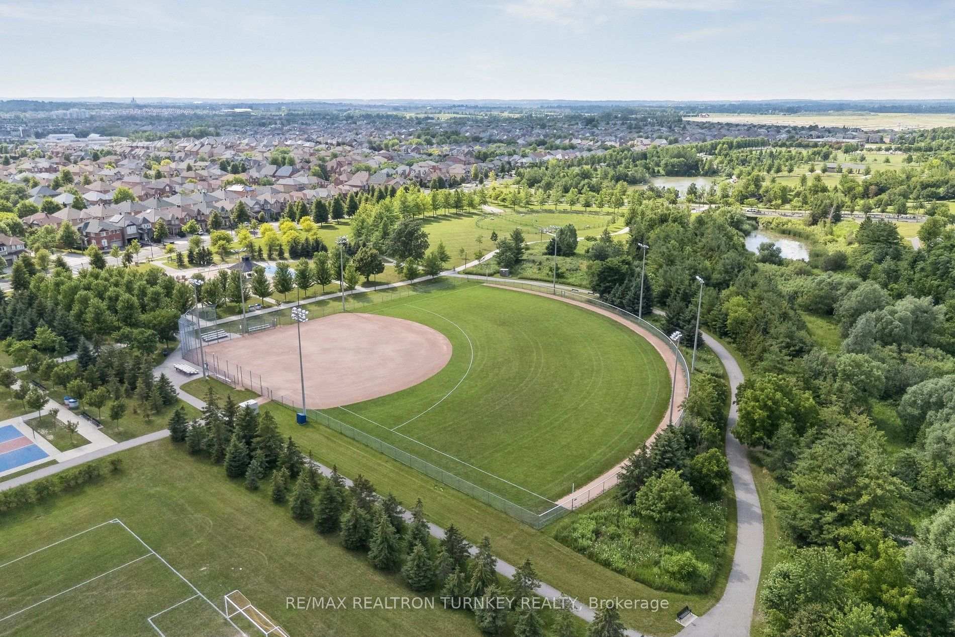 Photo 46 of 7 Thomas Bales Drive, Markham, Berczy — HOMEH