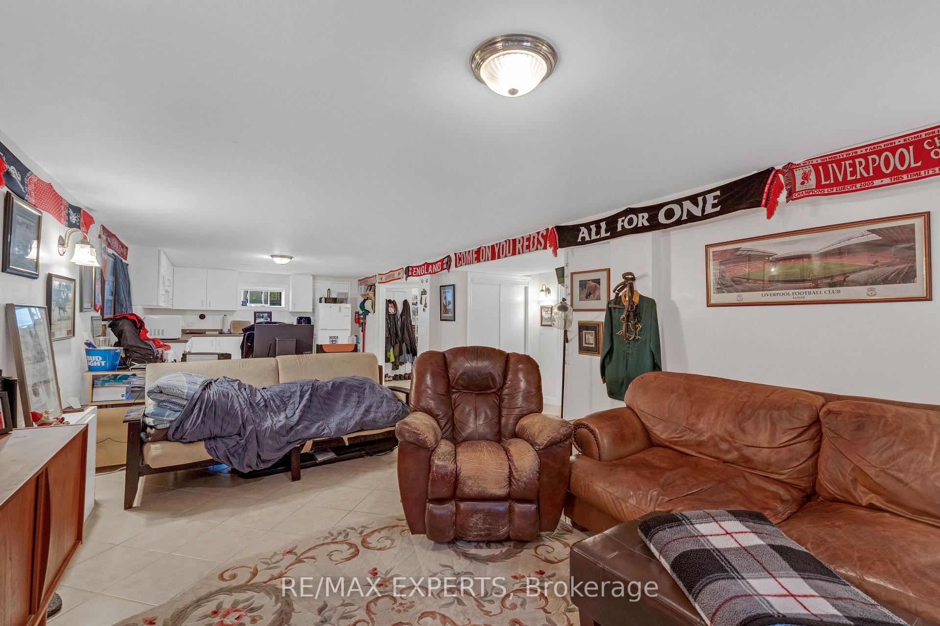 Photo 15 of 307 Pearl Street, Caledon, Bolton West — HOMEH