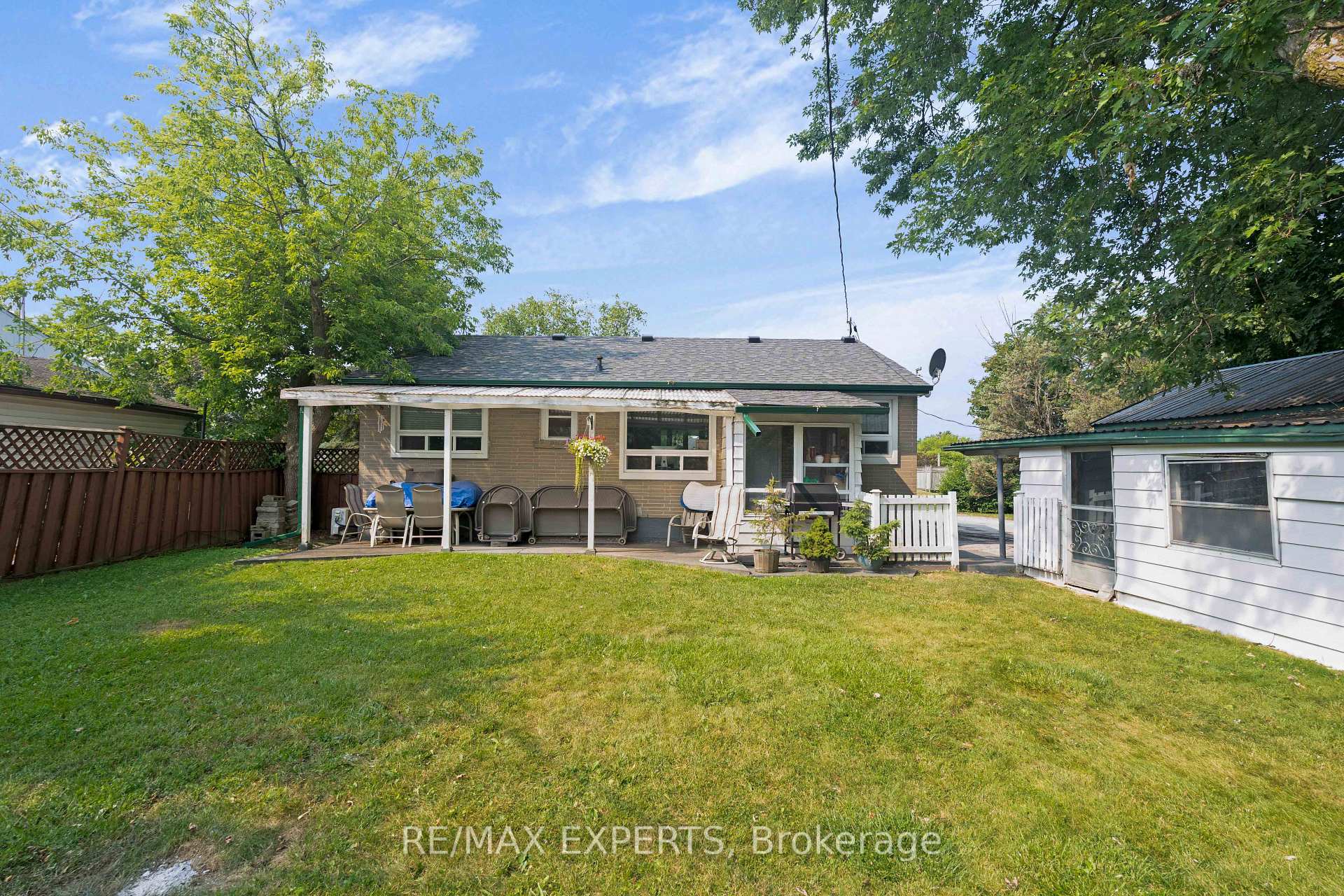 Photo 22 of 307 Pearl Street, Caledon, Bolton West — HOMEH