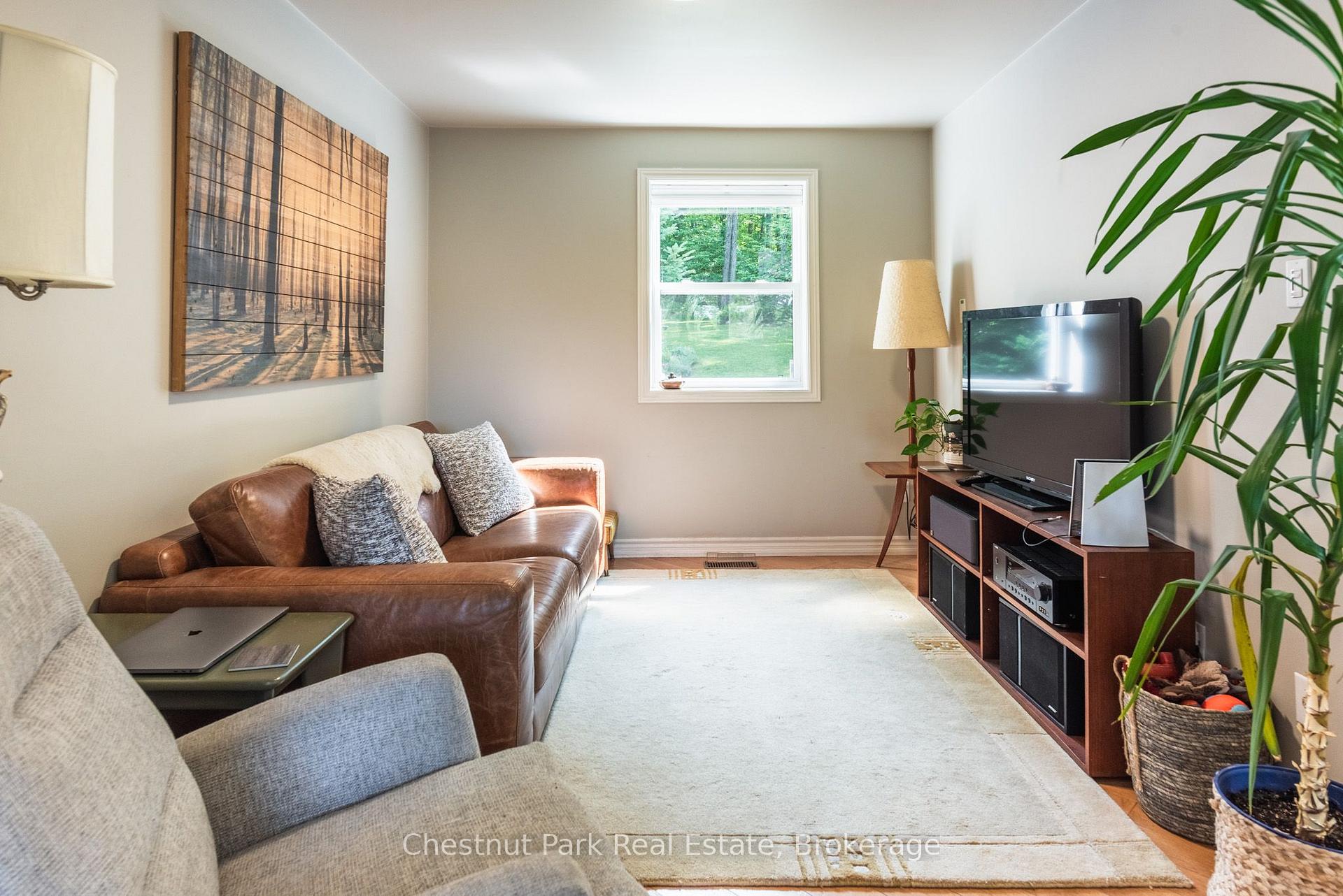 Photo 14 of 253 Chapman Drive, Burk's Falls — HOMEH