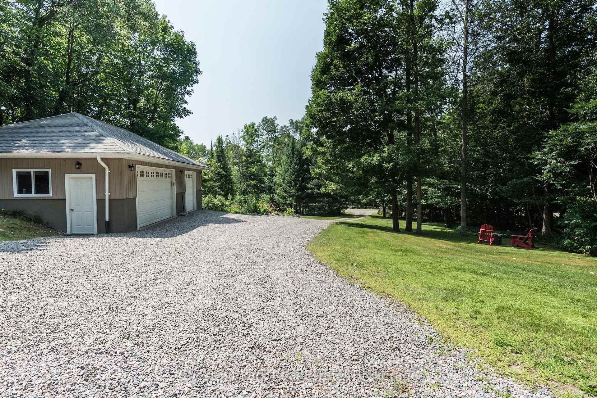 Photo 39 of 253 Chapman Drive, Burk's Falls — HOMEH