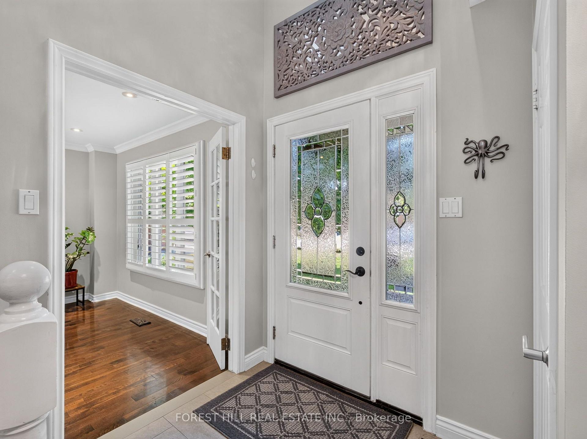 Photo 3 of 9 Tomlin Crescent, Richmond Hill, North Richvale — HOMEH