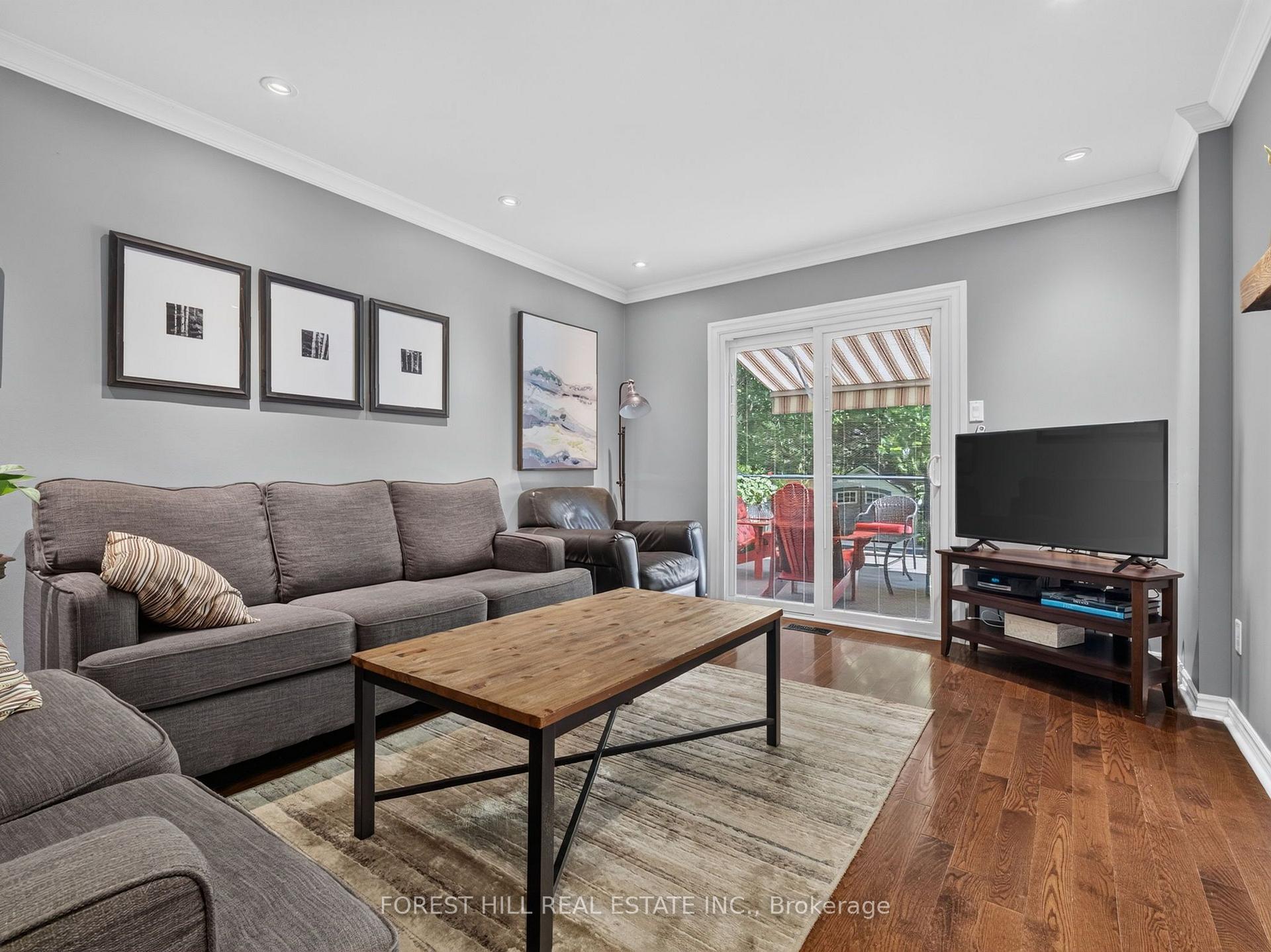 Photo 16 of 9 Tomlin Crescent, Richmond Hill, North Richvale — HOMEH