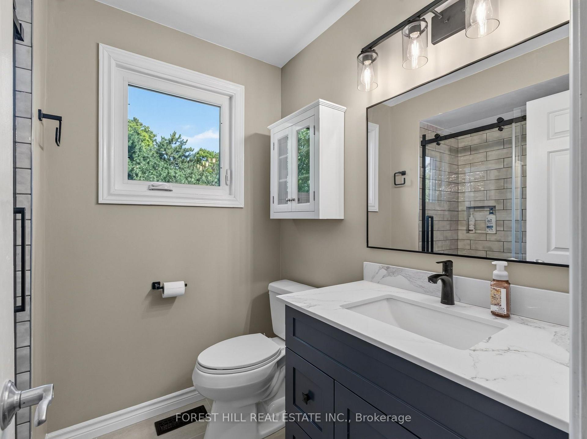 Photo 27 of 9 Tomlin Crescent, Richmond Hill, North Richvale — HOMEH