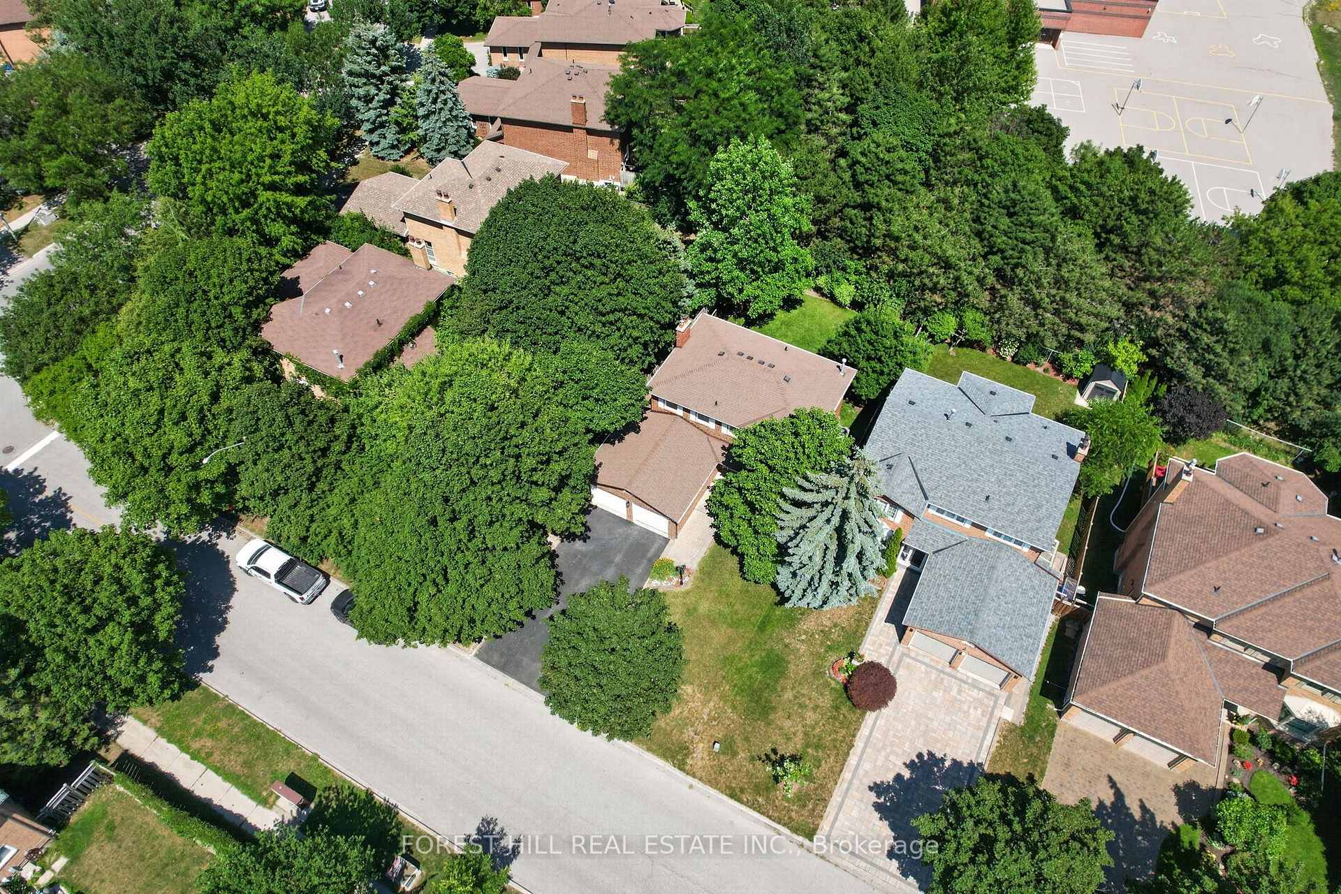 Photo 42 of 9 Tomlin Crescent, Richmond Hill, North Richvale — HOMEH