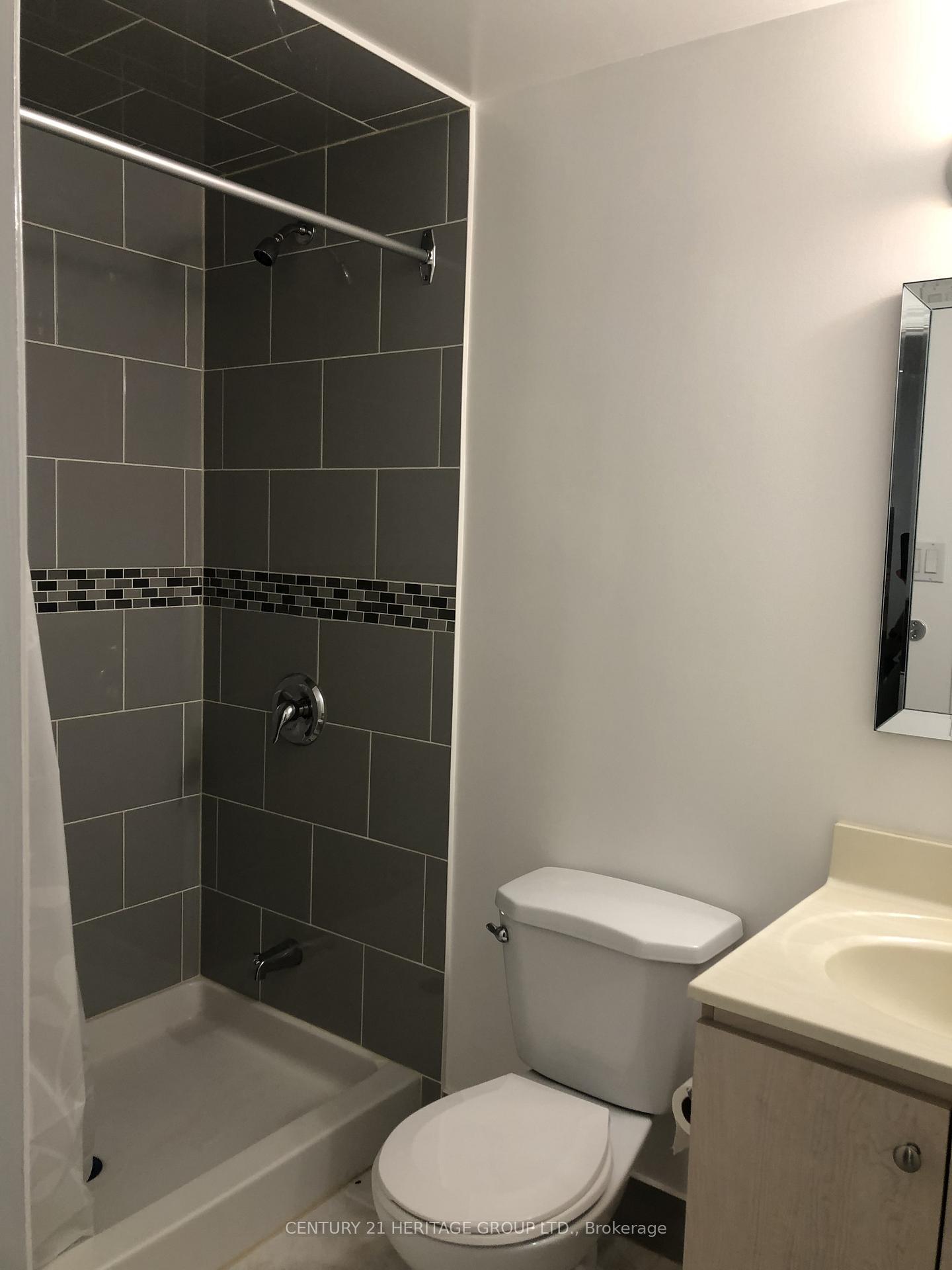 Photo 7 of Unit Apt 1 Bdrm 2, 16 Cartmel Drive, Markham, Milliken Mills East — HOMEH