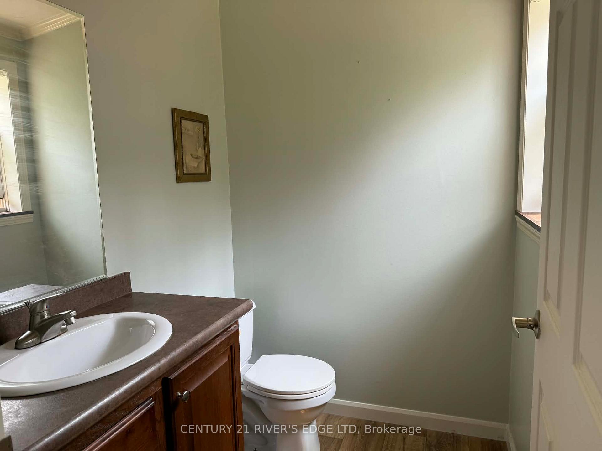 Photo 18 of 63 Whites Road, Quinte West, Sidney Ward — HOMEH