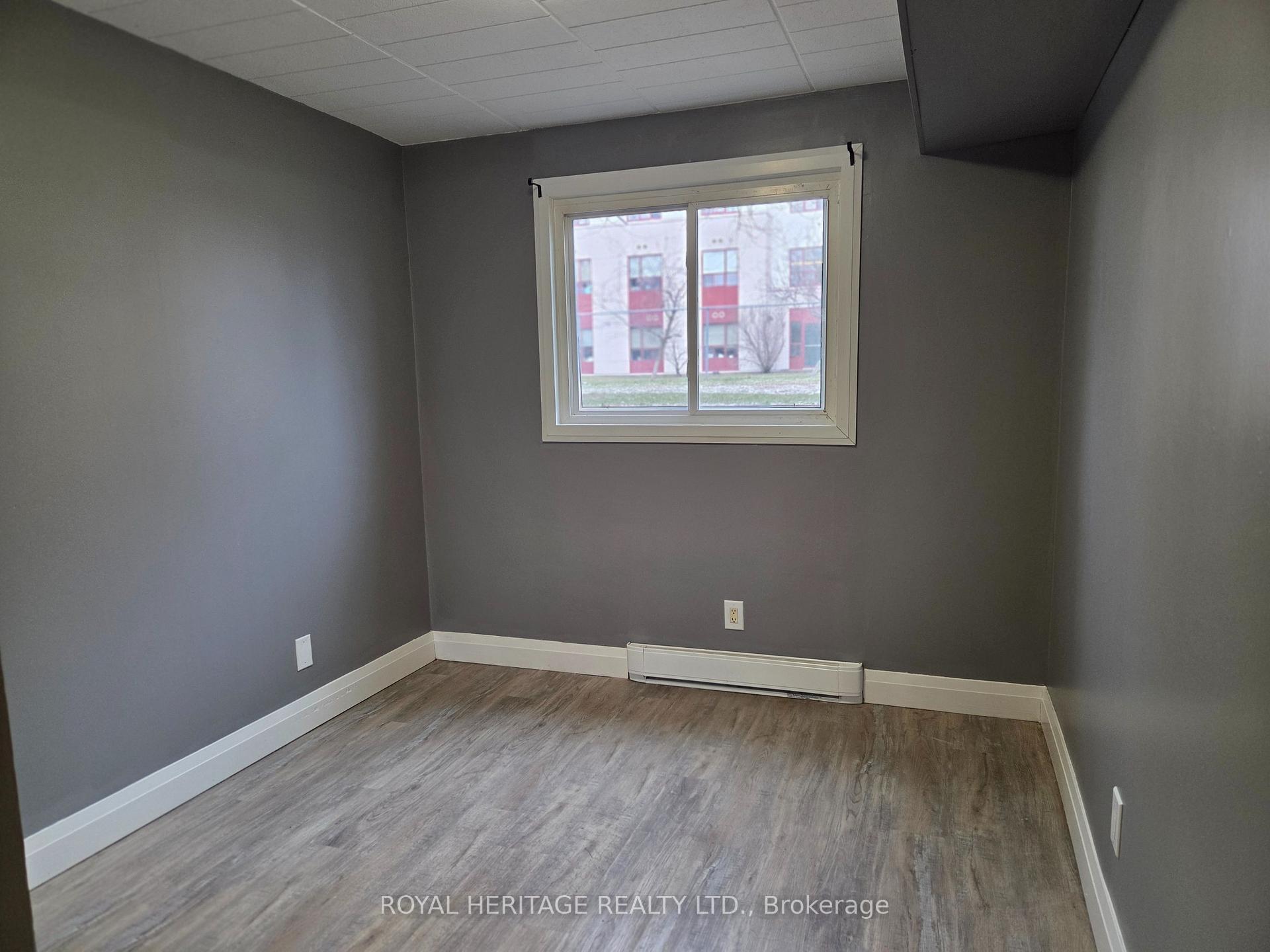 Photo 5 of Unit 104, 8800 Willoughby Drive, Niagara Falls, Chippawa — HOMEH