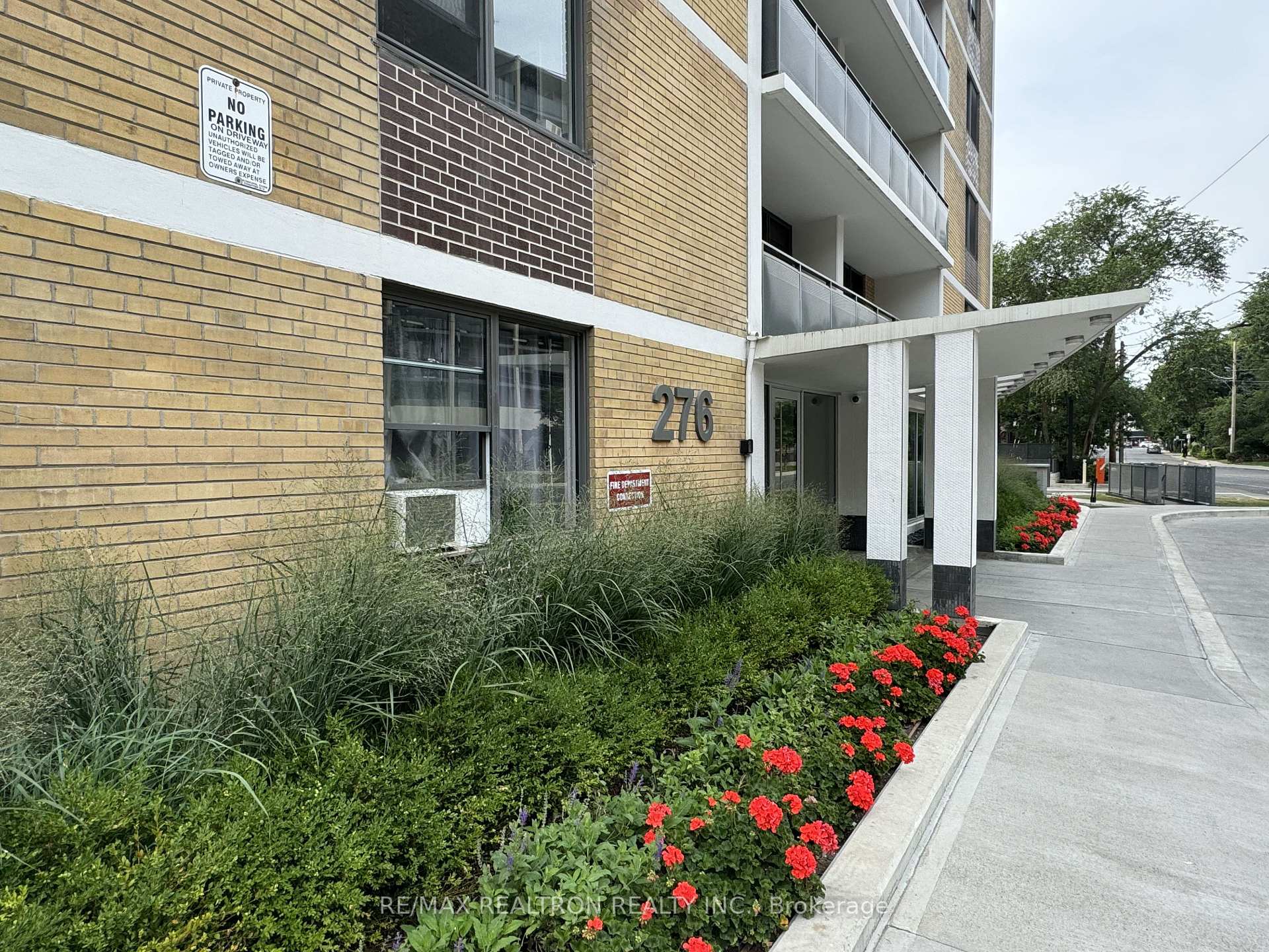 Photo 12 of Unit 702, 276 St George Street, Toronto, The Annex — HOMEH