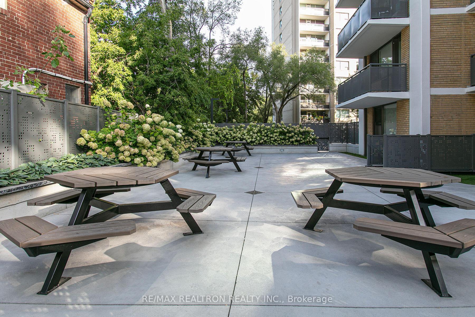 Photo 16 of Unit 702, 276 St George Street, Toronto, The Annex — HOMEH