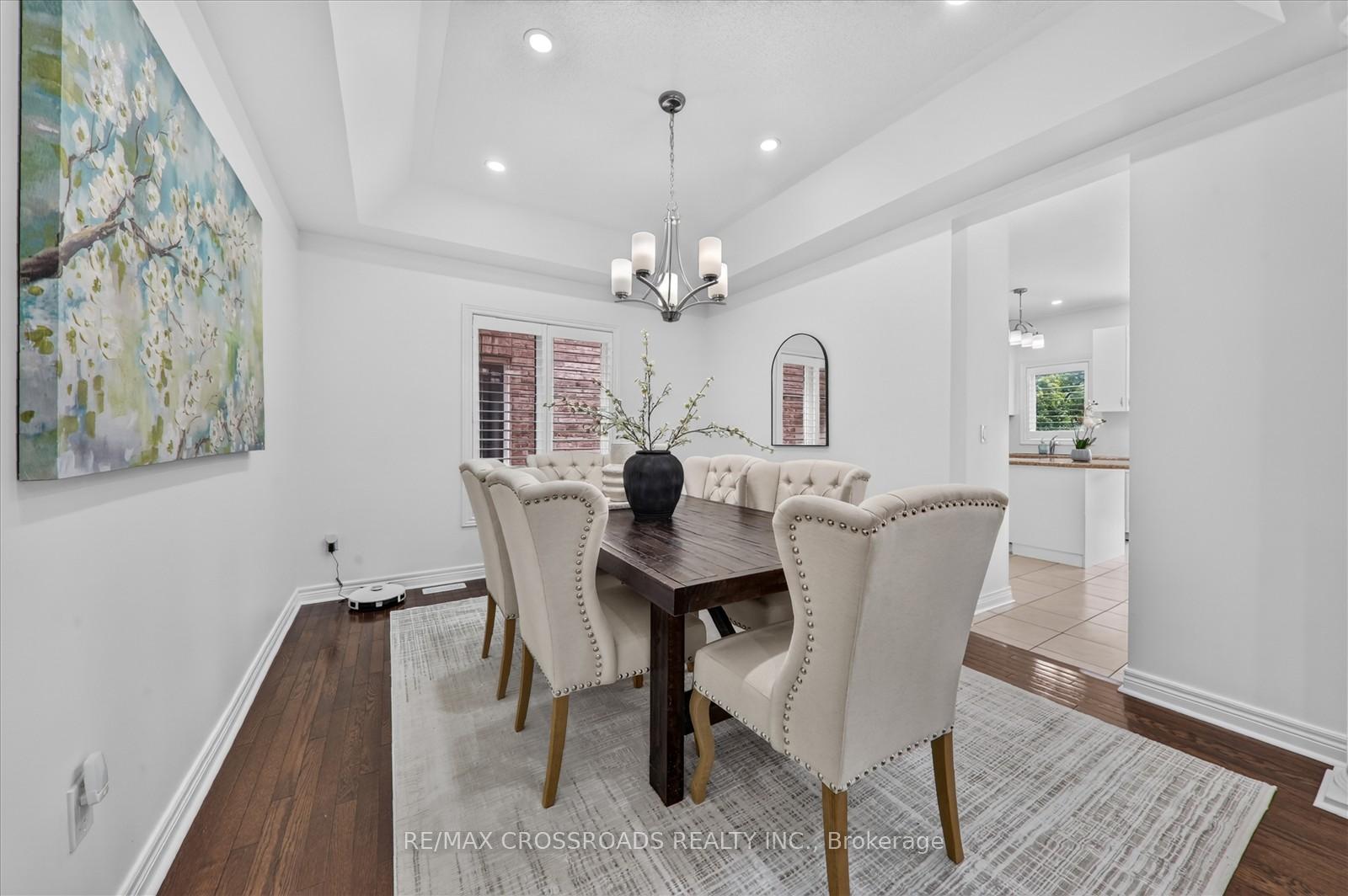 Photo 14 of 15 Sedore Street, Markham, Greensborough — HOMEH