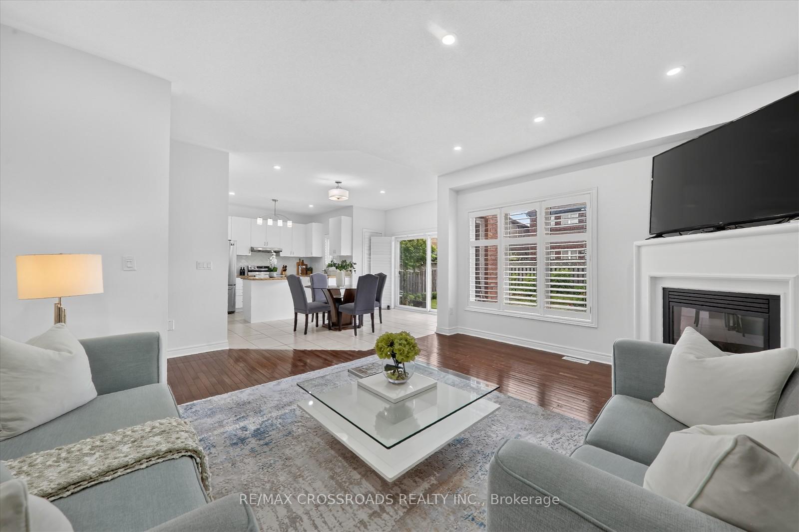 Photo 22 of 15 Sedore Street, Markham, Greensborough — HOMEH