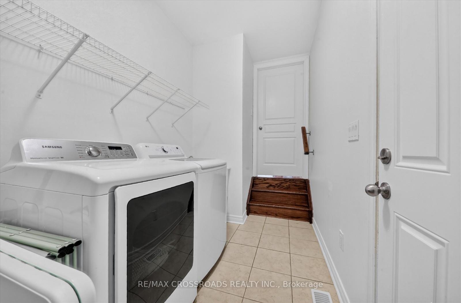Photo 24 of 15 Sedore Street, Markham, Greensborough — HOMEH