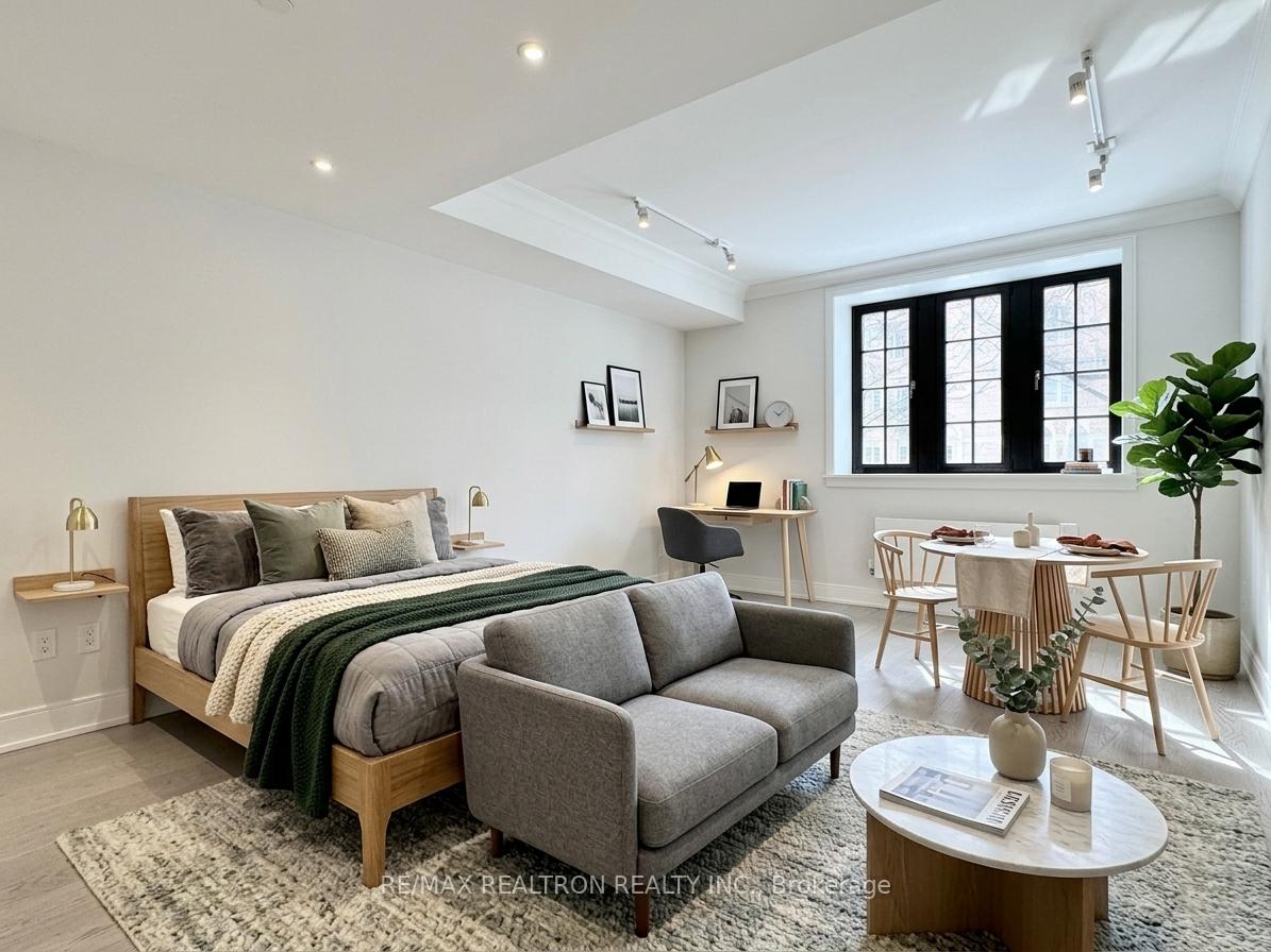 Photo 2 of Unit 105, 2 Clarendon Avenue, Toronto, Casa Loma — HOMEH