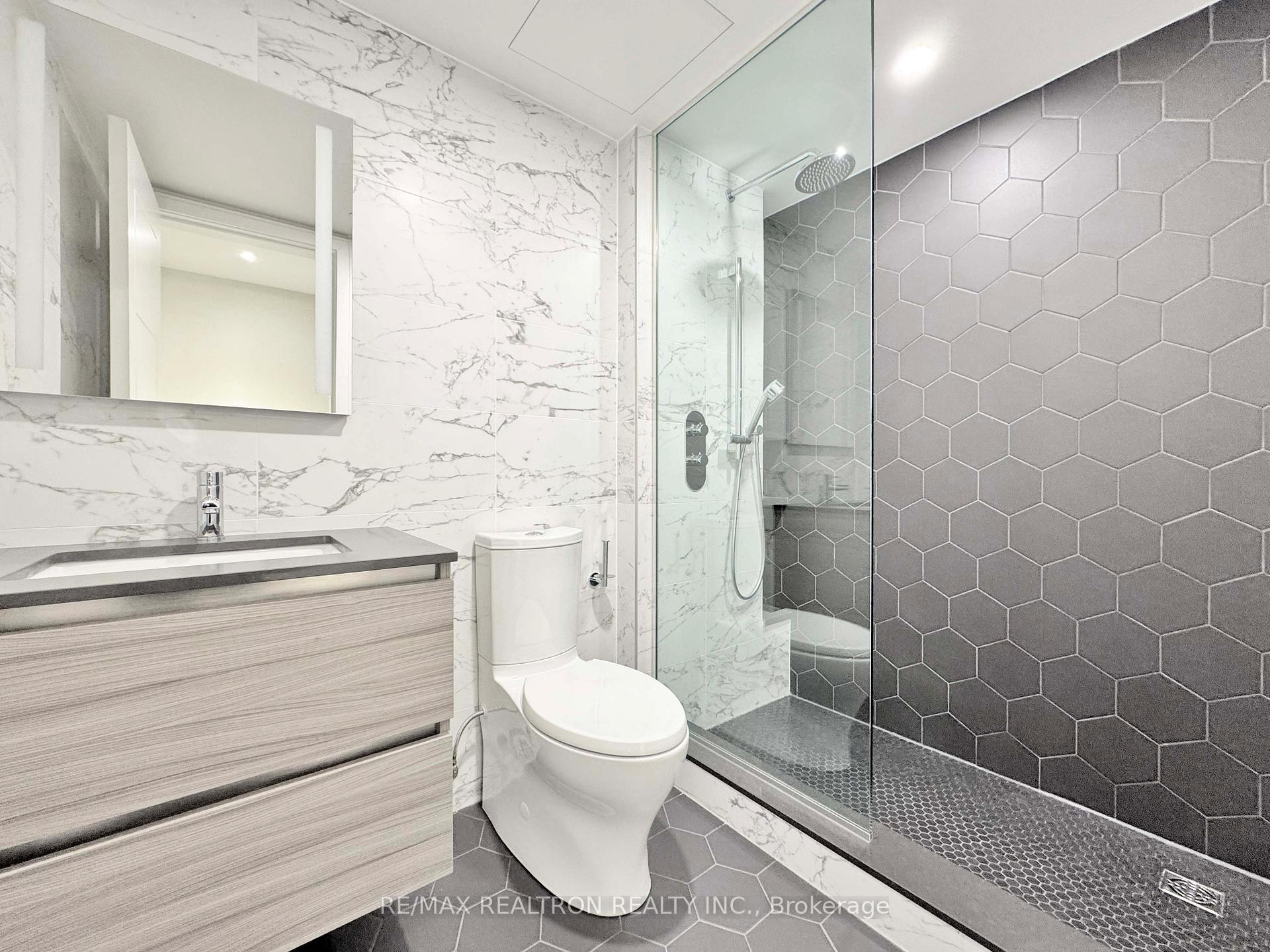 Photo 10 of Unit 105, 2 Clarendon Avenue, Toronto, Casa Loma — HOMEH