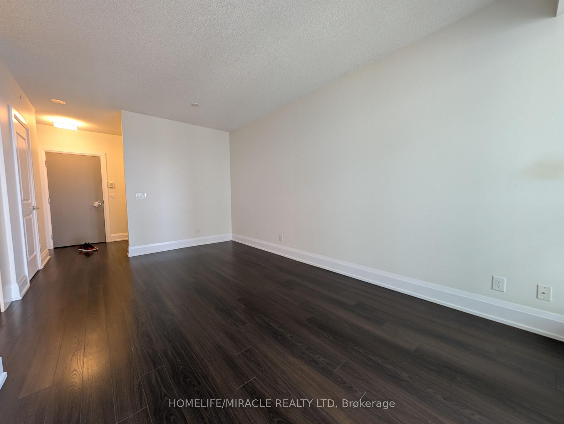 Photo 4 of Unit 428, 2 Old Mill Drive, Toronto, High Park-Swansea — HOMEH