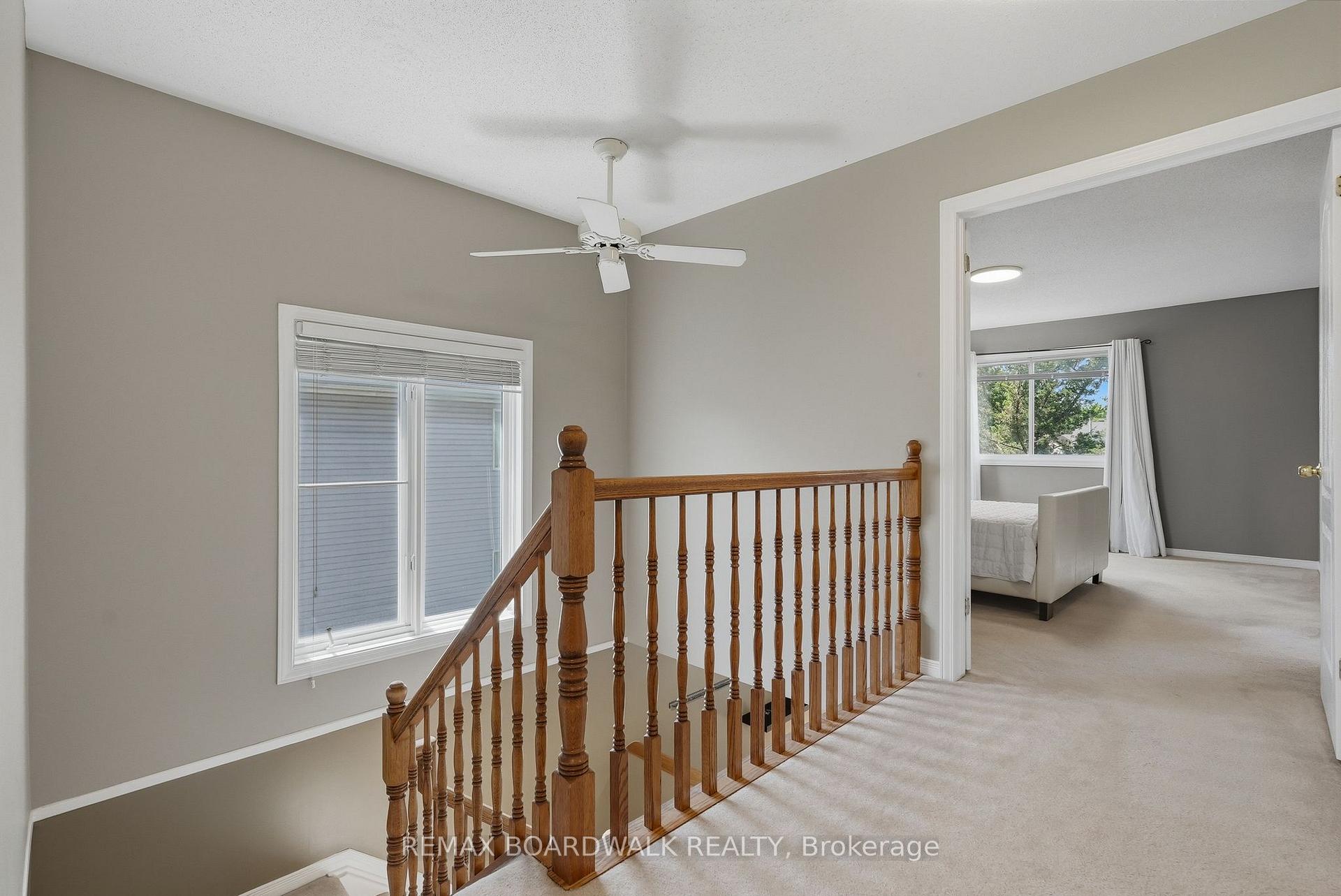 Photo 19 of 5981 Pineglade Crescent, Ottawa, Chapel Hill South - Orleans Village — HOMEH