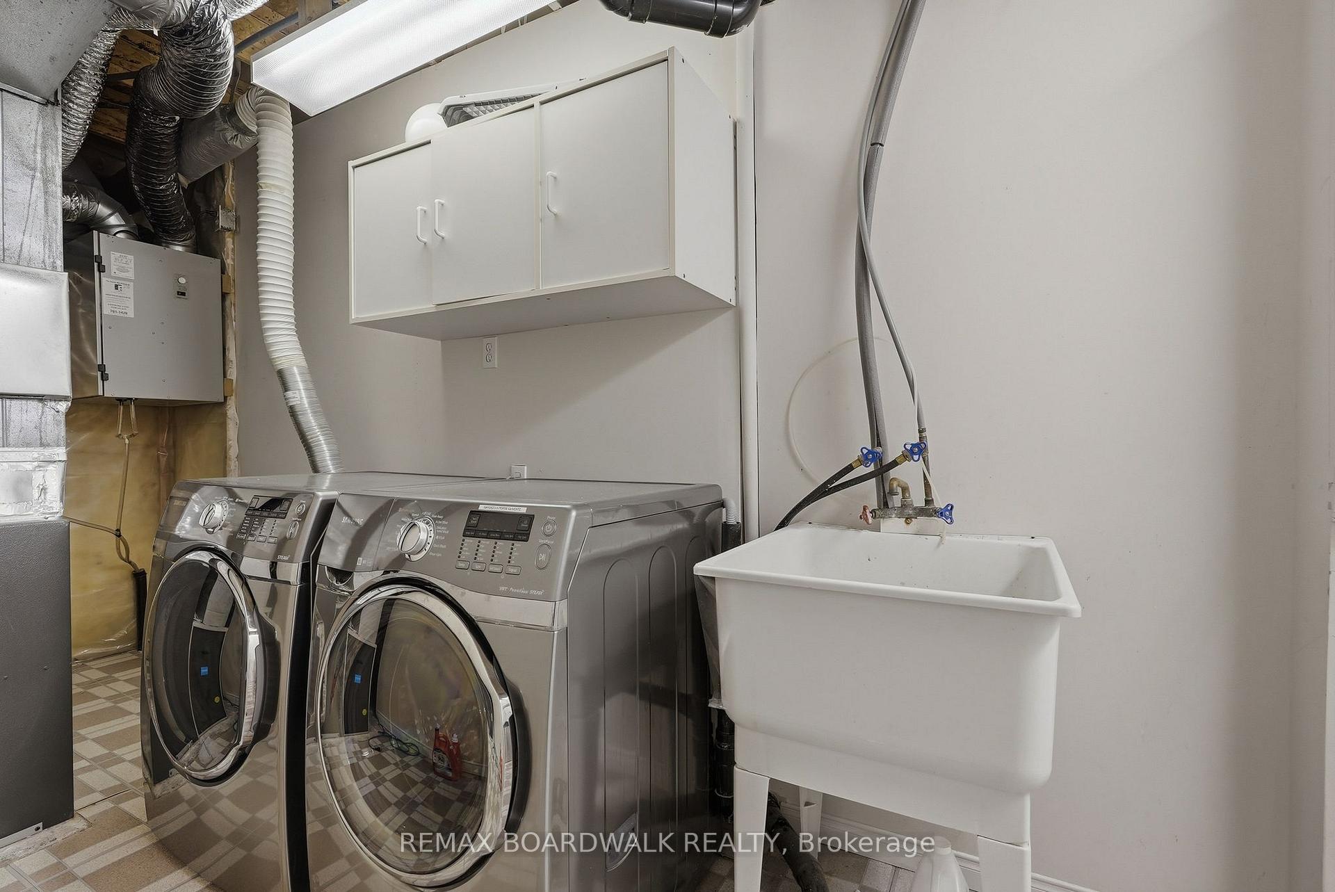 Photo 36 of 5981 Pineglade Crescent, Ottawa, Chapel Hill South - Orleans Village — HOMEH