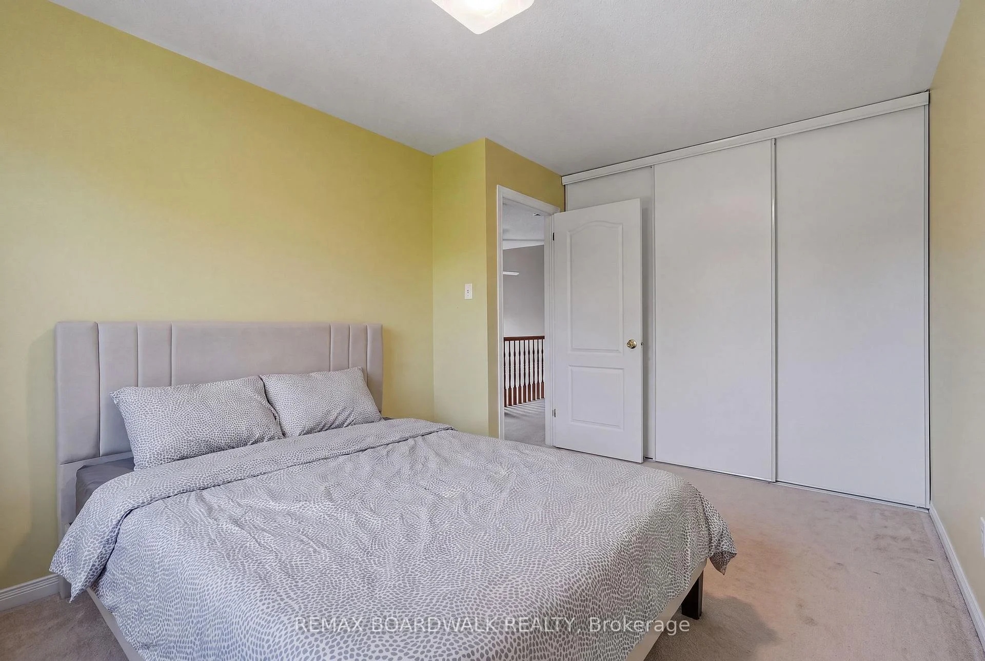 Photo 34 of 5981 Pineglade Crescent, Ottawa, Chapel Hill South - Orleans Village — HOMEH