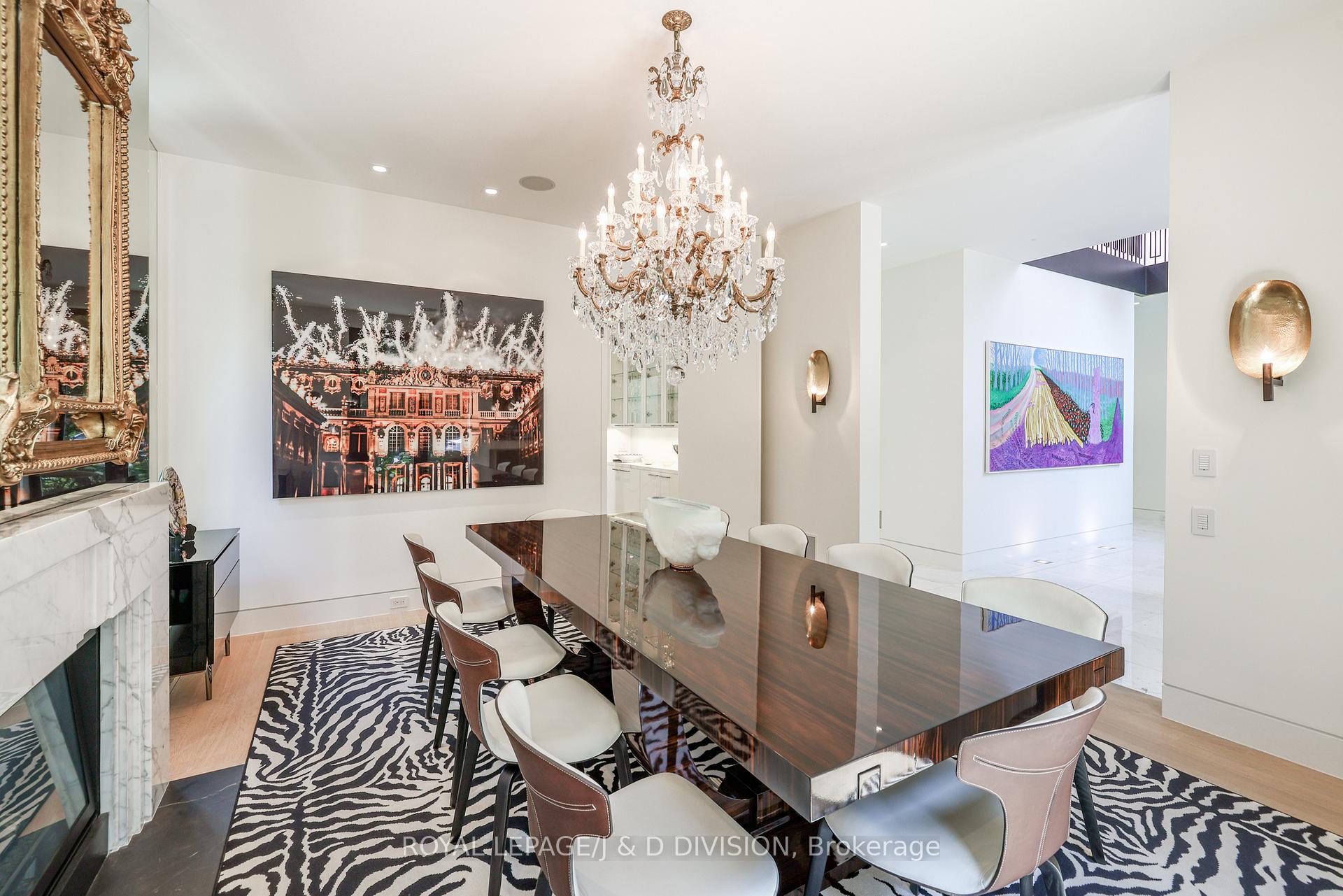 Photo 8 of 20 Forest Glen Crescent, North York, Bridle Path-Sunnybrook-York Mills — HOMEH