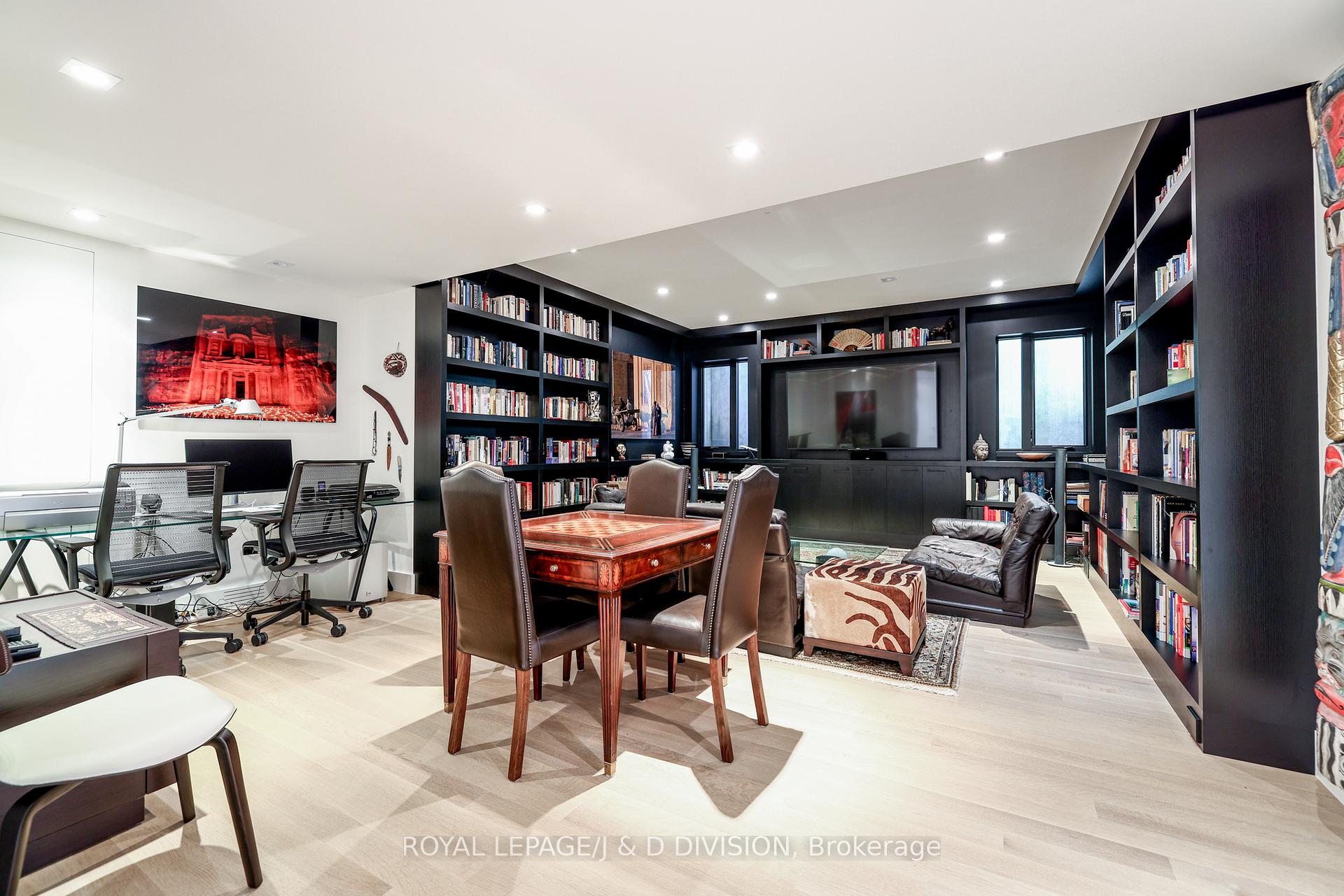 Photo 19 of 20 Forest Glen Crescent, North York, Bridle Path-Sunnybrook-York Mills — HOMEH