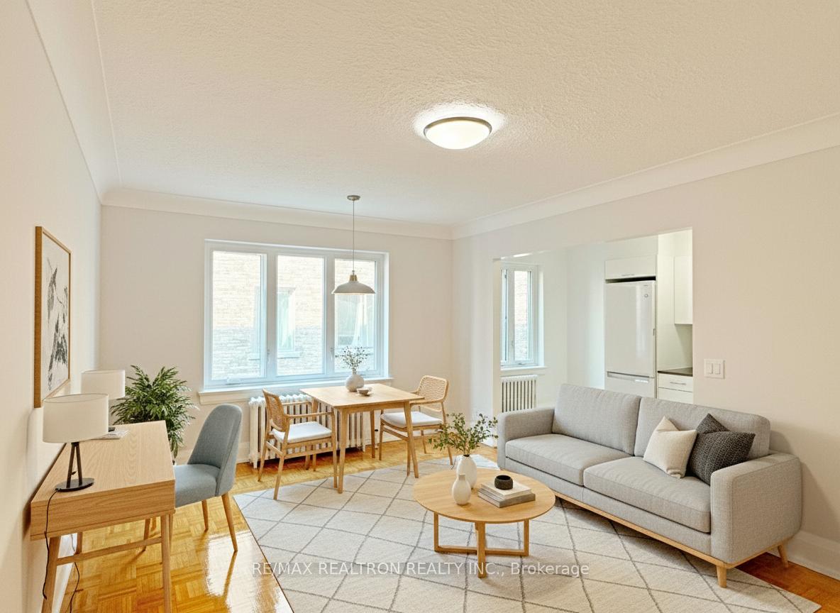 Photo 2 of Unit 406, 394 Avenue Road, Toronto, Casa Loma — HOMEH