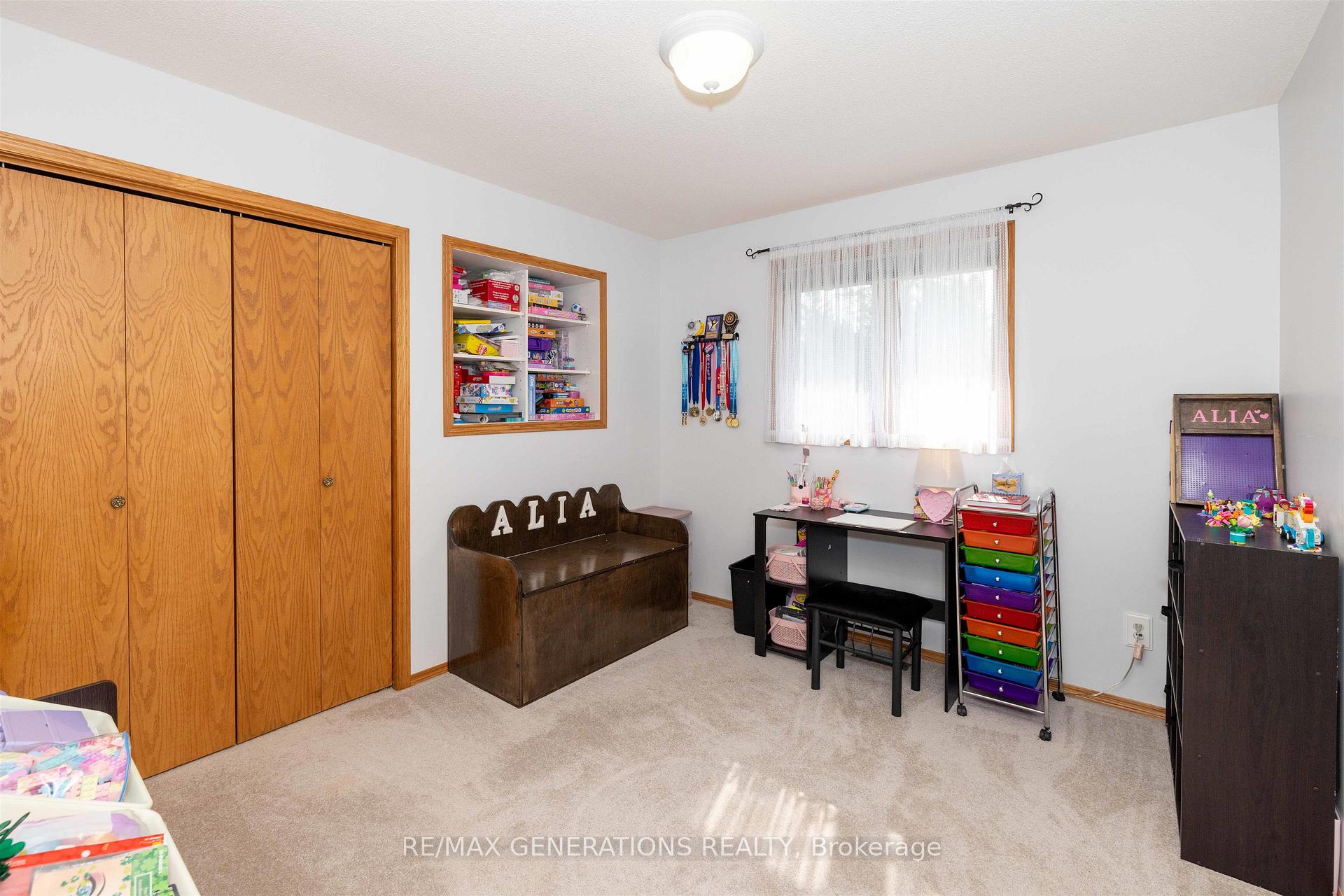 Photo 12 of 2446 Caspian Street, Thunder Bay, Mountain Road — HOMEH