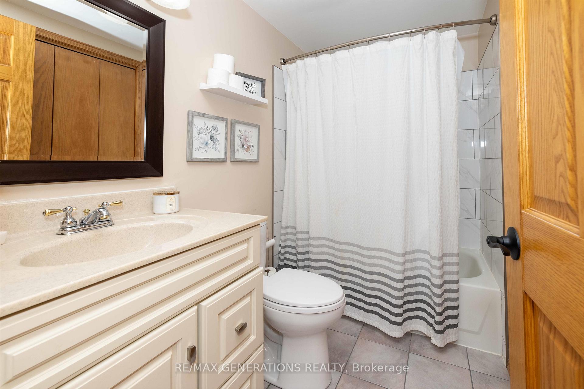 Photo 22 of 2446 Caspian Street, Thunder Bay, Mountain Road — HOMEH
