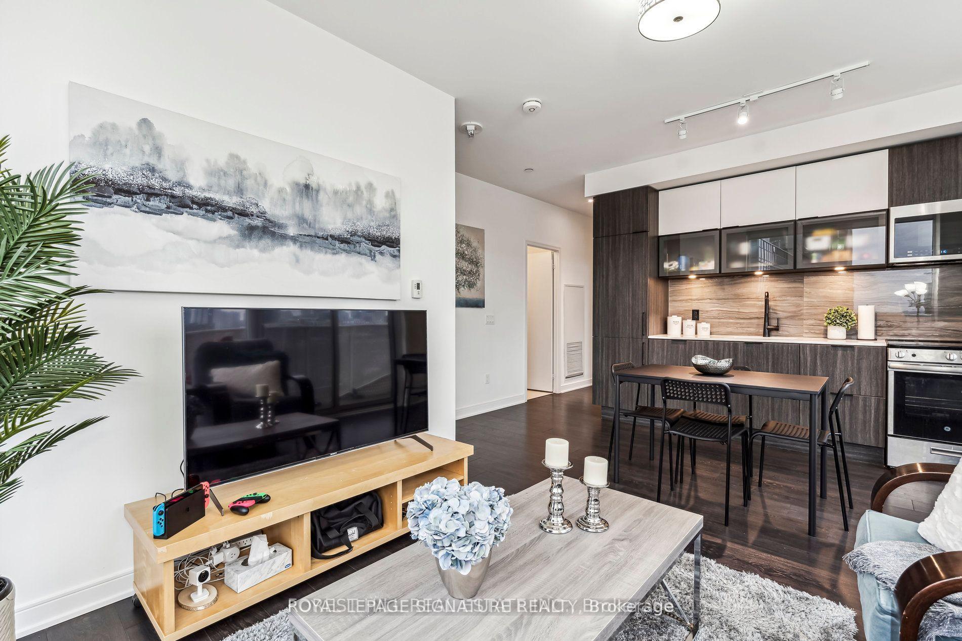 Photo 7 of Unit 1201, 60 Tannery Road, Toronto, Waterfront Communities — HOMEH