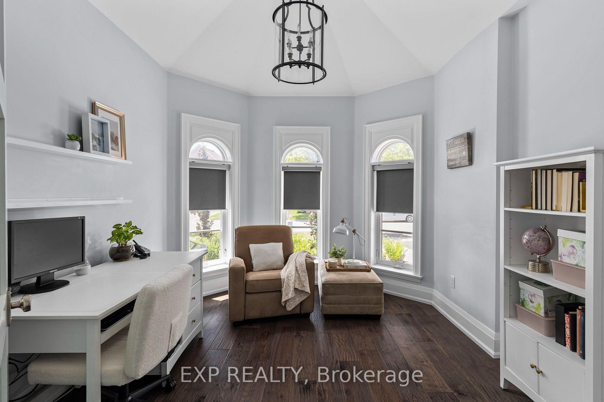 Photo 6 of 53 Glenside Drive, Vaughan, Maple — HOMEH