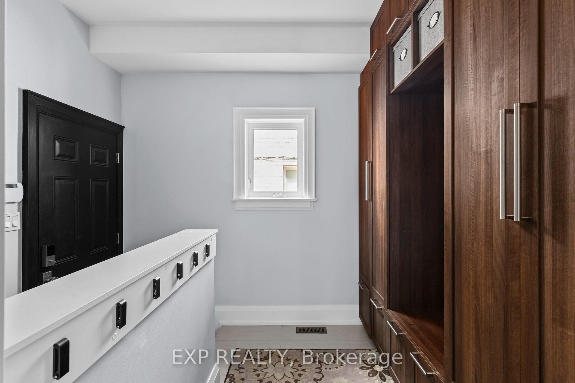 Photo 17 of 53 Glenside Drive, Vaughan, Maple — HOMEH