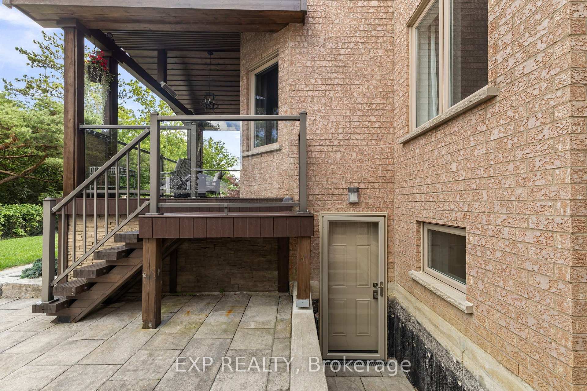 Photo 43 of 53 Glenside Drive, Vaughan, Maple — HOMEH