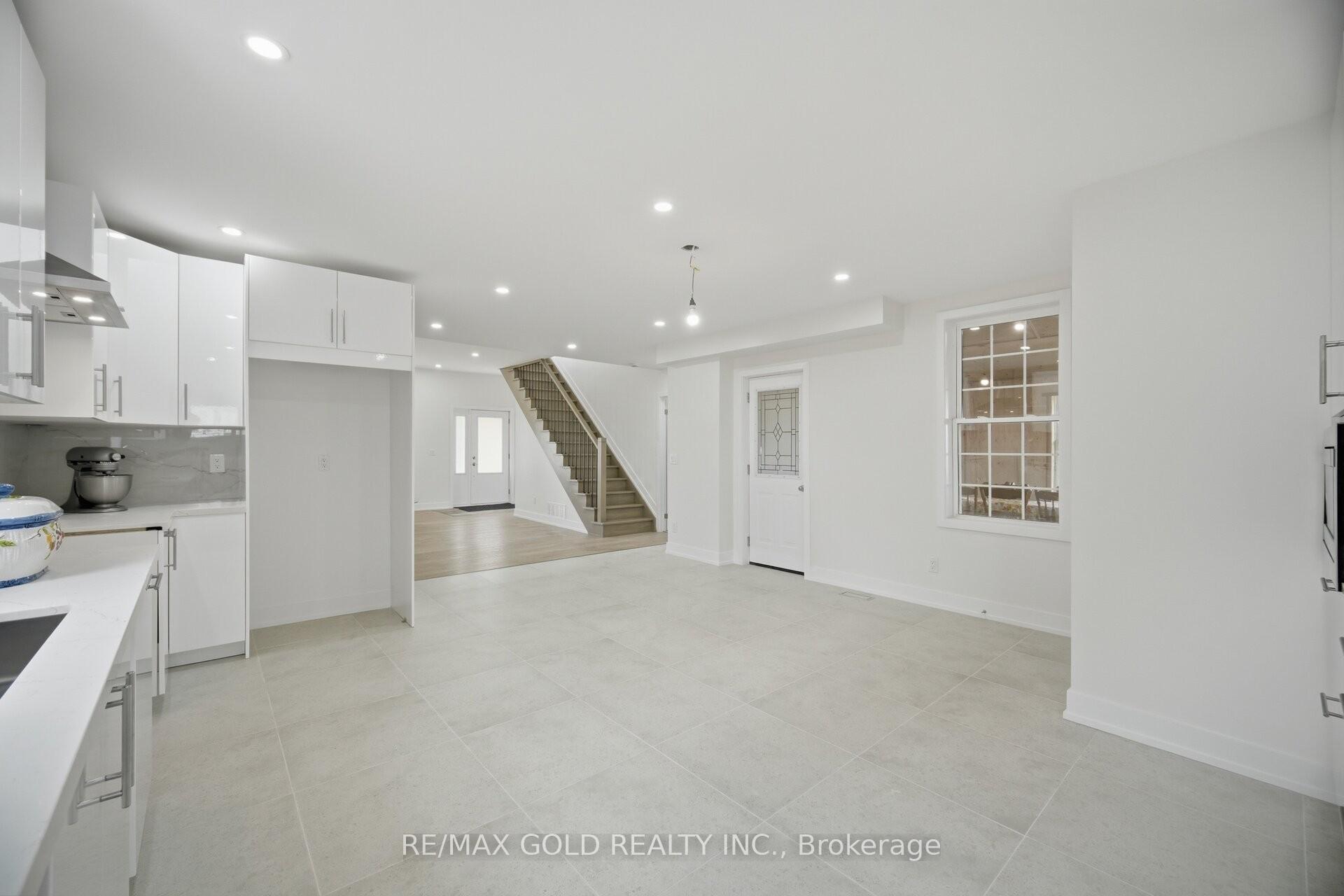 Photo 8 of 3163 County Rd 50, Adjala-Tosorontio, Loretto — HOMEH