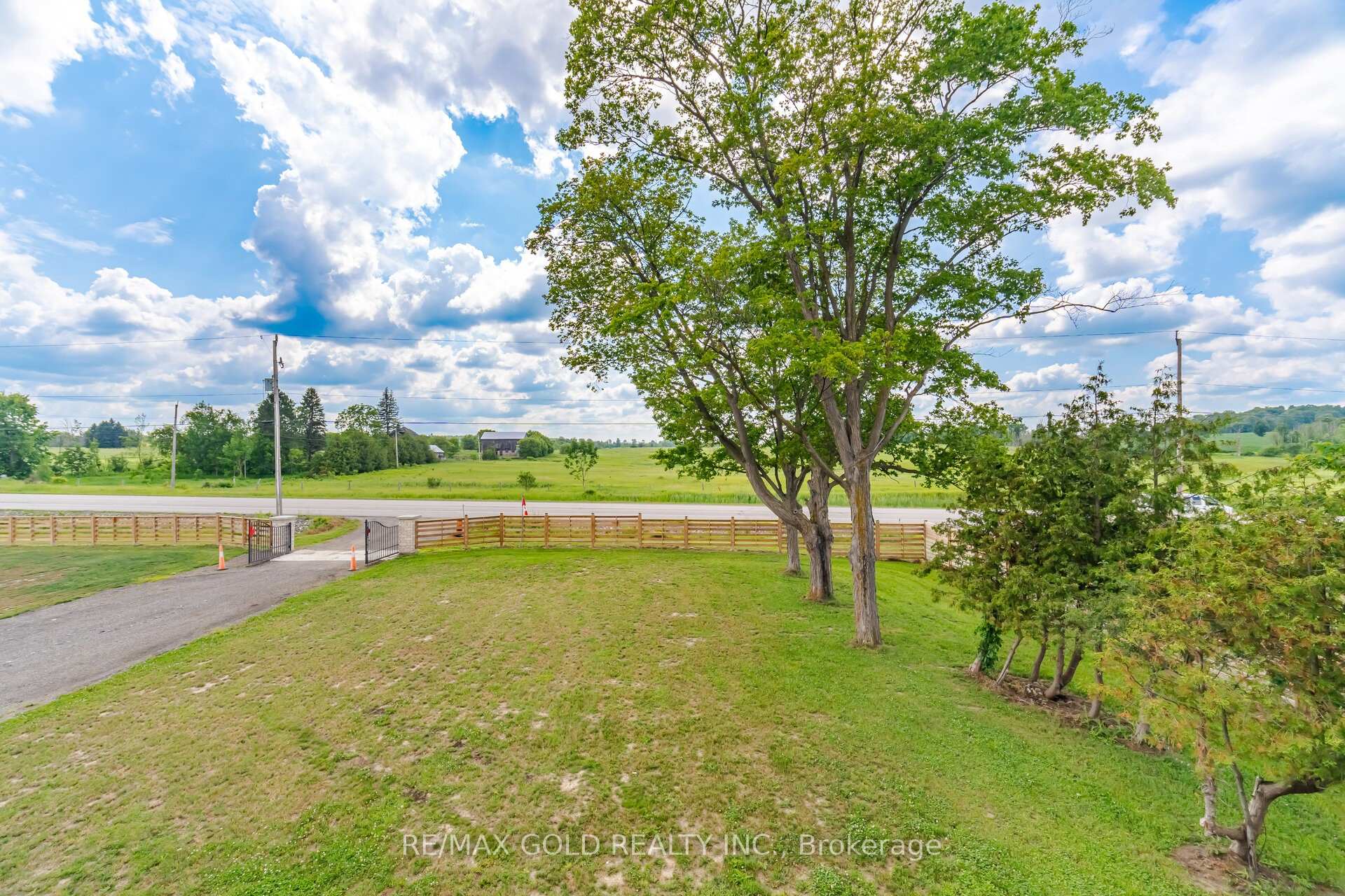 Photo 14 of 3163 County Rd 50, Adjala-Tosorontio, Loretto — HOMEH