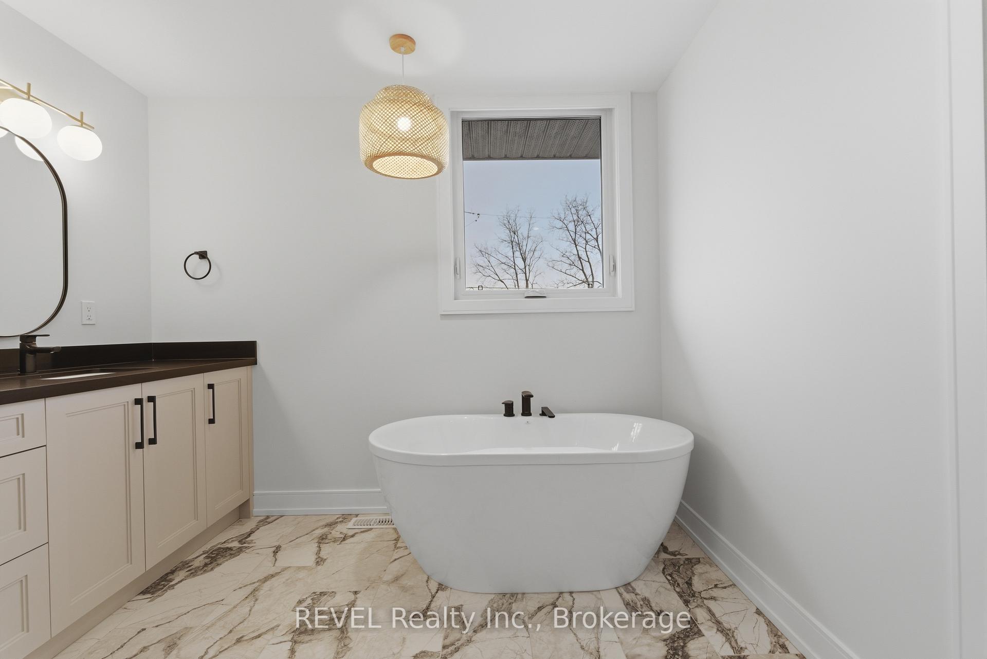 Photo 32 of 95 Port Robinson Road, Pelham, Fonthill — HOMEH
