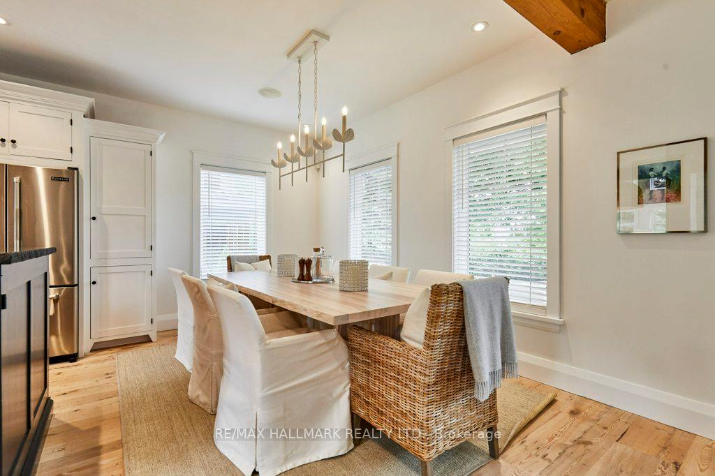 Photo 8 of 136 Snowbridge Way, Blue Mountains — HOMEH