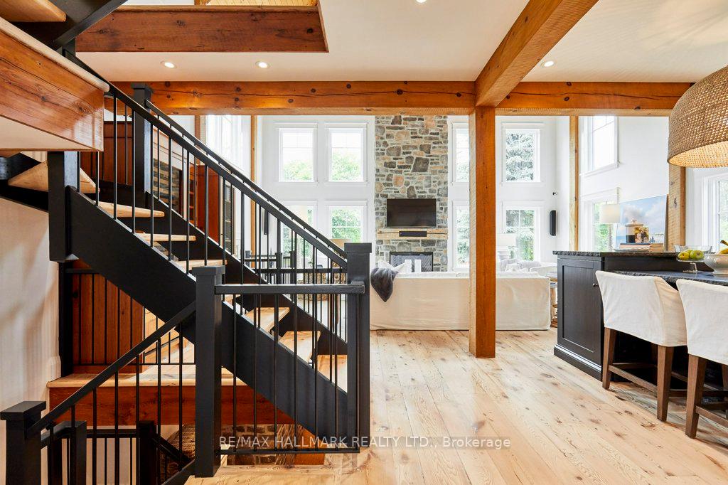Photo 9 of 136 Snowbridge Way, Blue Mountains — HOMEH