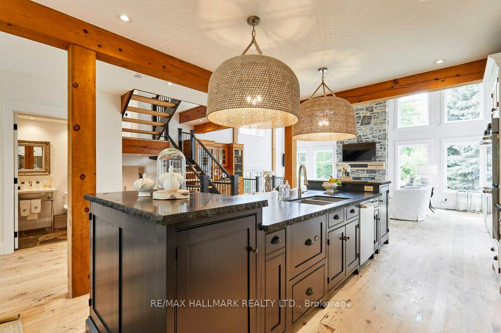 Photo 11 of 136 Snowbridge Way, Blue Mountains — HOMEH