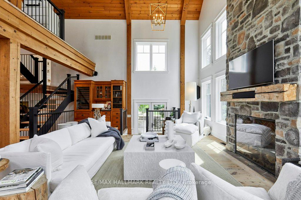 Photo 17 of 136 Snowbridge Way, Blue Mountains — HOMEH