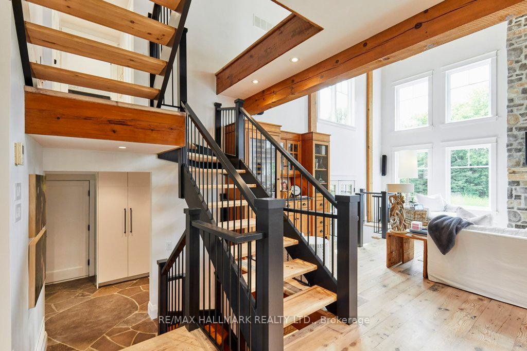 Photo 21 of 136 Snowbridge Way, Blue Mountains — HOMEH