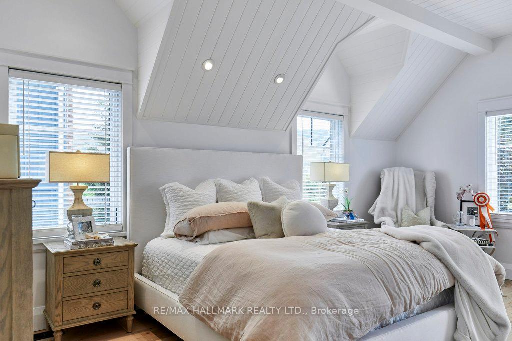 Photo 27 of 136 Snowbridge Way, Blue Mountains — HOMEH