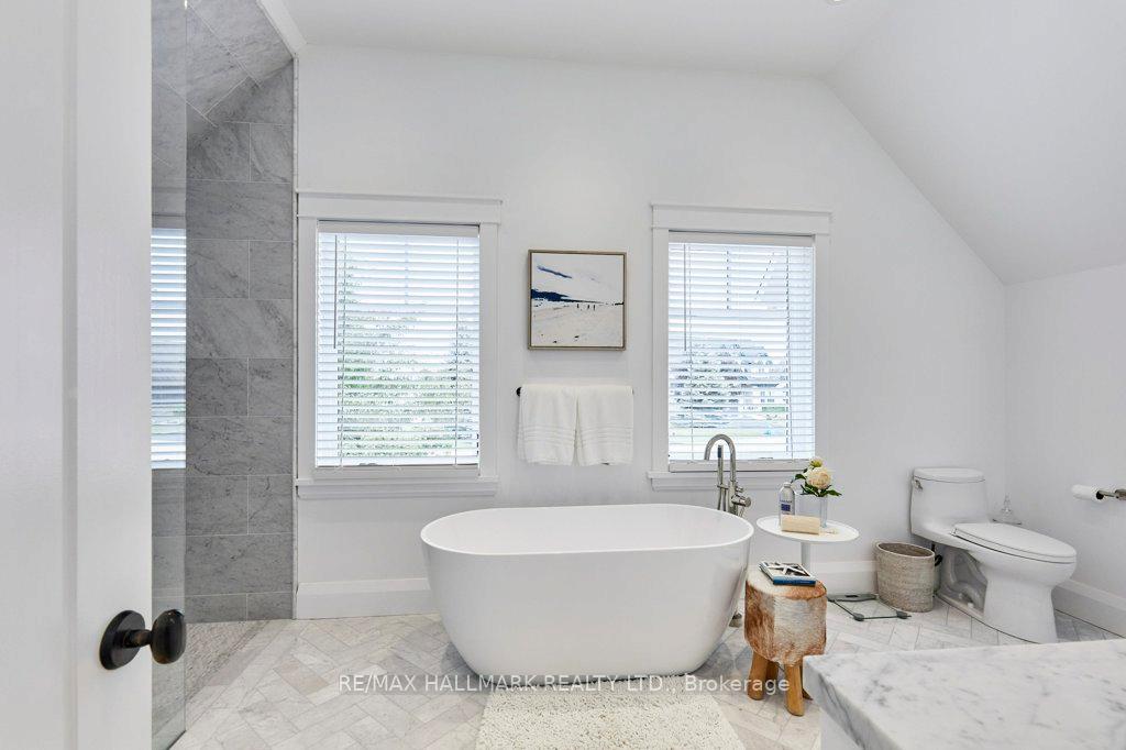 Photo 32 of 136 Snowbridge Way, Blue Mountains — HOMEH