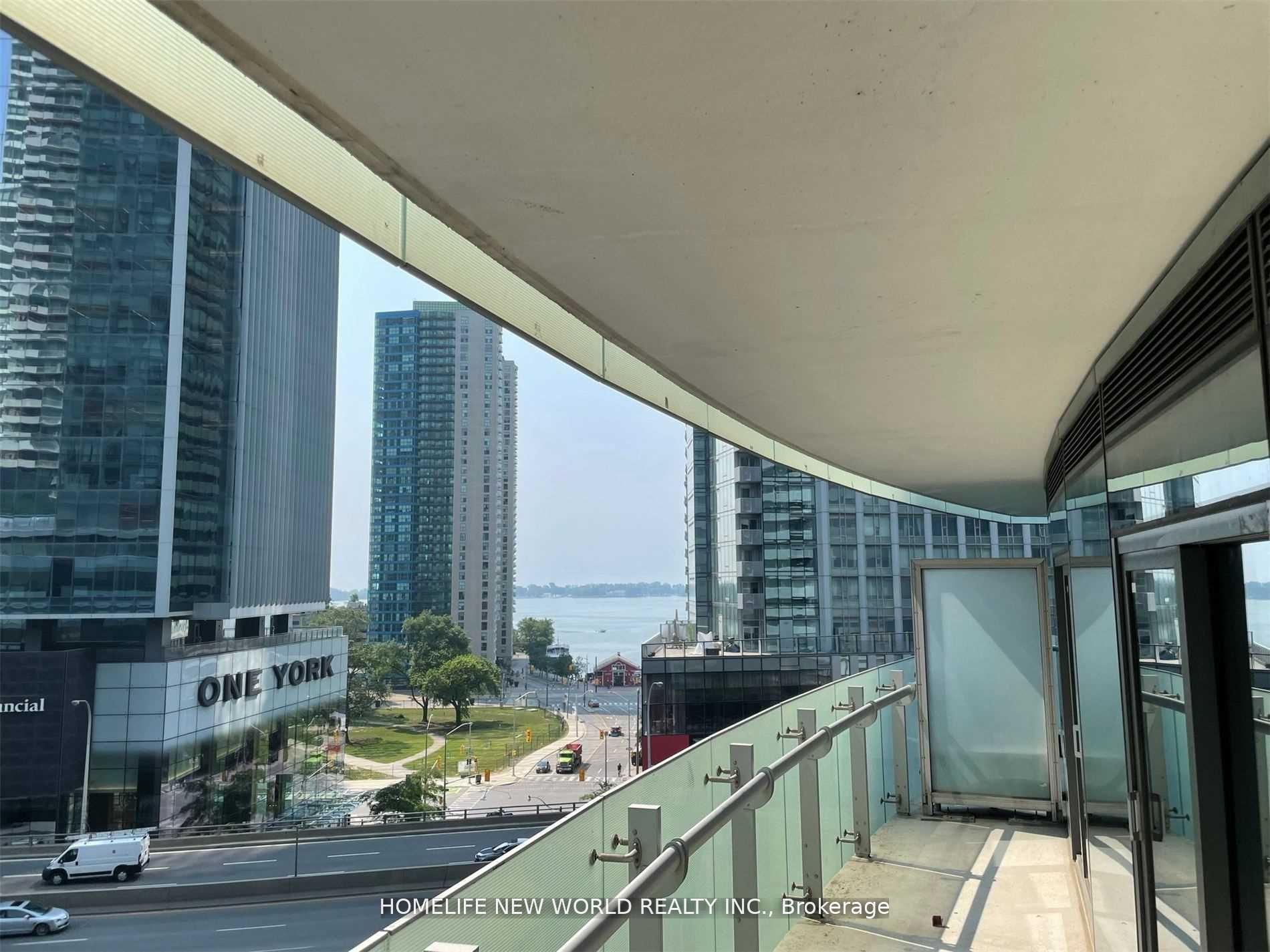 Front of Unit 601, 14 York Street