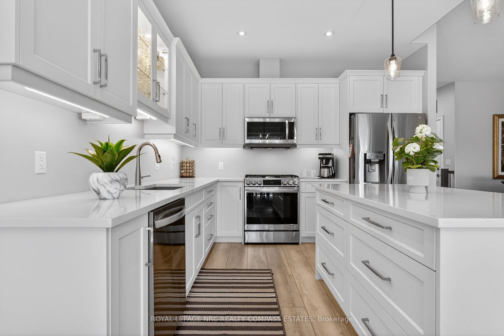 Photo 12 of Unit 42, 154 Port Robinson Road, Pelham, Fonthill — HOMEH