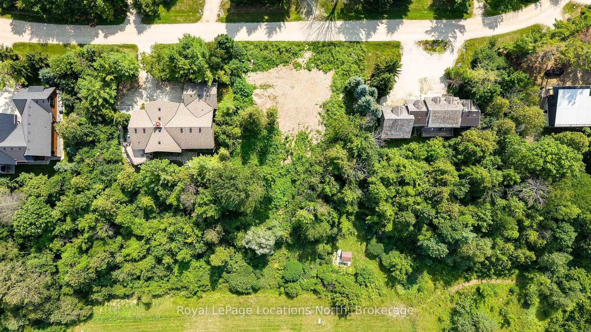 Photo 4 of 11 Osler Pines Drive, Clearview, Rural Clearview — HOMEH